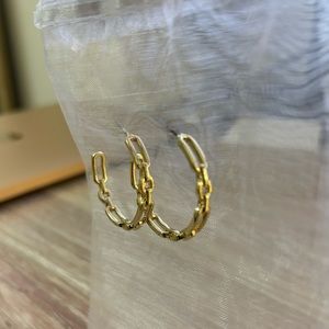 Ann Taylor Earring Set